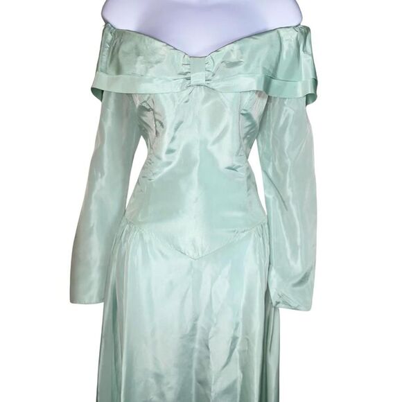 Vintage Light Blue/Teal Off-The-Shoulder Satin Bridesmaid Formal Gown - Picture 8 of 8